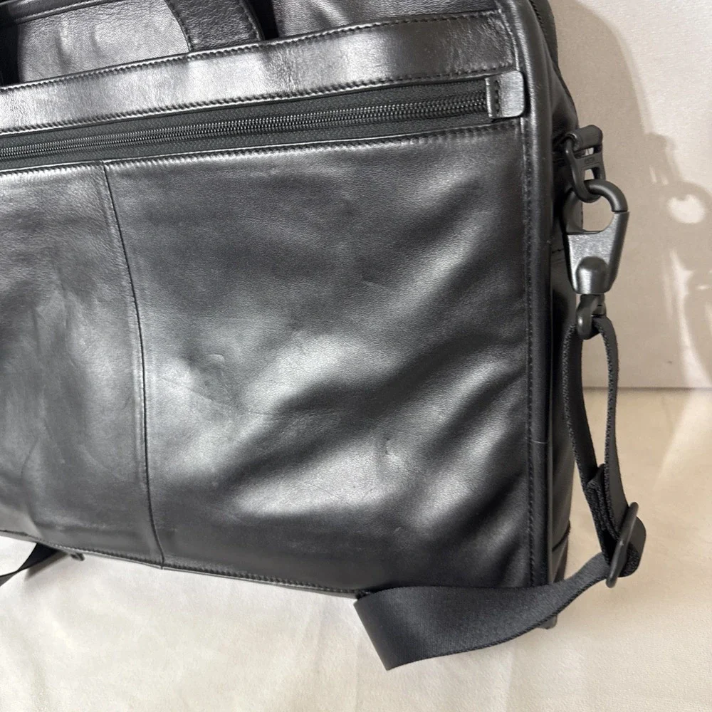 TUMI‎ Briefcase Leather Black Laptop Bag Business Travel Computer 96111DH